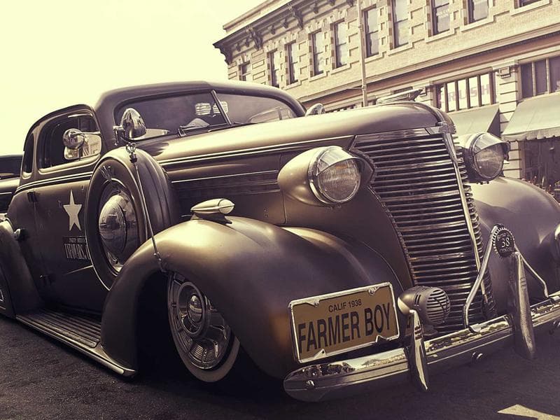 컬러 타투 vs 블랙워크, 2024년 선호도 조사 결과